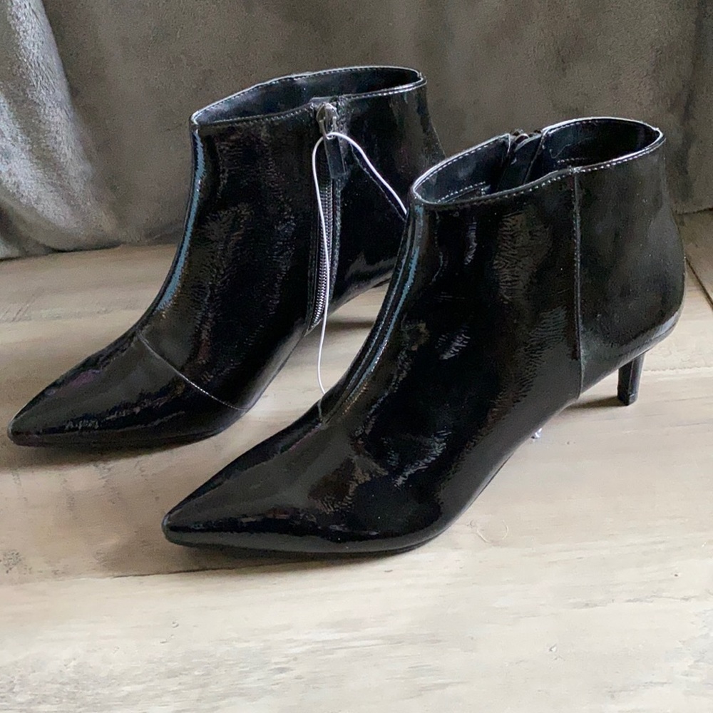 Black High Heeled Boots